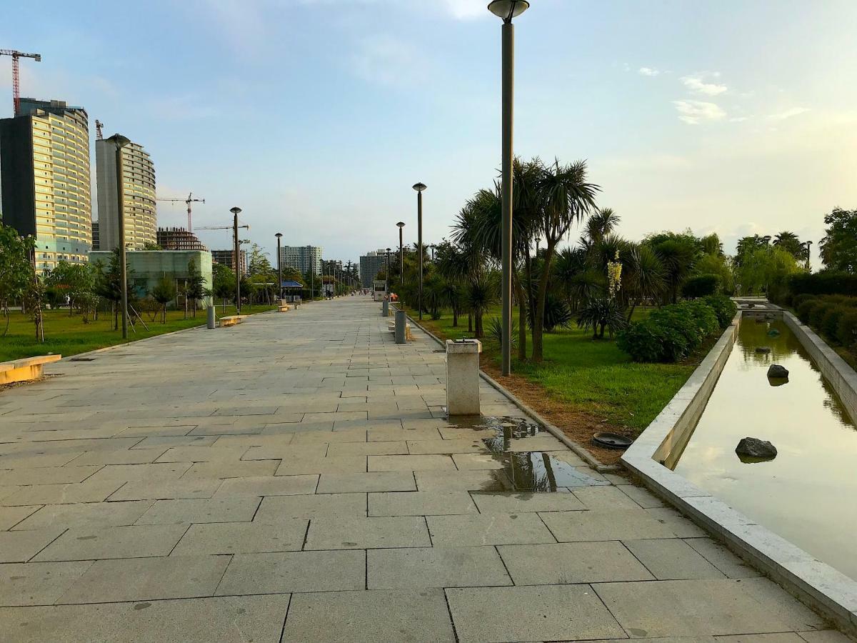 Batumi Orbi Beach Tower Exterior foto